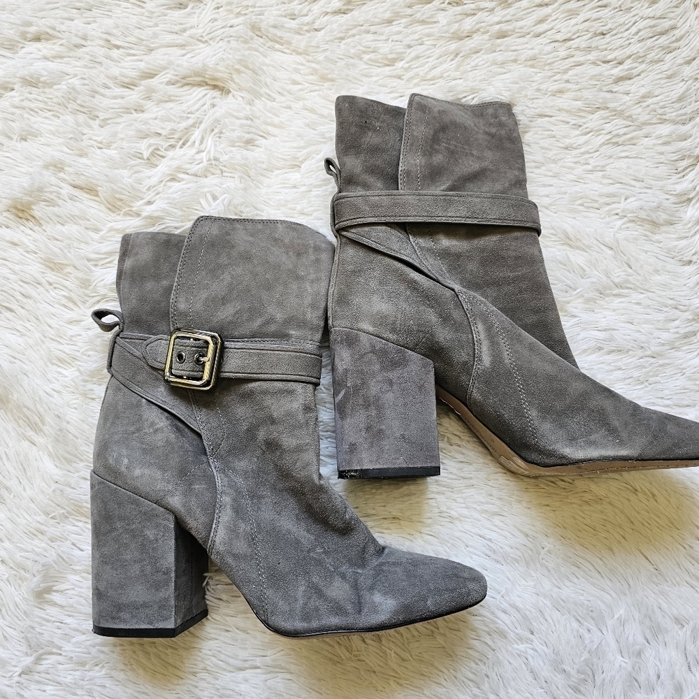 Vince Camuto Damefaris block heel buckle booties‎ boot size 10